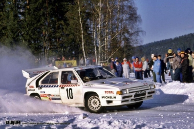 Jean-Claude Andruet - Annick Peuvergne
36º Internacional Suecia Rally 1986. Citröen BX4TC. Clasificado 6º.

Del 14 al 16 de Febrero, Karlstad, Suecia.
Superficie: nieve - hielo.

El Rally tenia un total de 1670.00 km de los que 556.79 km divididos en 30 tramos eran especiales.

Tomaron la salida 107 equipos, finalizaron 62.@
Palabras clave: ;Citroen;BX4TC;Suecia;1986;Grupo_B;nieve