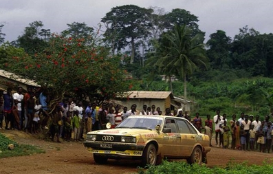 Rudolf (Rudi) Stohl - Reinhard Kaufmann
18º Rallye Cote d'Ivoire 1986. Audi 80 Quattro (W 226.222). Clasificado 7º.

Del 24 al 27 de Septiembre, Yamoussoukro, Costa de Marfil.
Superficie: tierra.

El Rally tenia un total de 3763 km con 73 controles horarios.

Tomaron la salida 49 equipos, finalizaron 11.
Palabras clave: Audi;Quattro;Costa_Marfil;1986