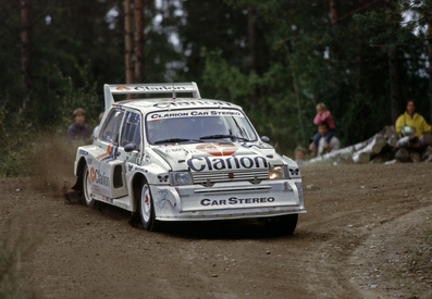Per Eklund - Dave Whittock
36º Rally 1000 Lagos 1986. MG Metro 6R4 (C805 FFC). Clasificado 7º.

Del 5 al 7 de Septiembre, Jyväskylä, Finlandia.
Superficie: tierra.

El Rally tenia un total de 1344.89 km de los que 389.97 km divididos en 48 tramos eran especiales, (una de ellas fue cancelada SS8 Savo de 8.11 Km).

Se inscribieron 169 equipos, tomaron la salida 164, finalizaron 81.
Palabras clave: ;MG;Metro;Grupo_B;Finlandia;1986