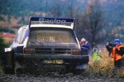 Jimmy McRae - Ian Grindrod
35º Lombard RAC Rally 1986. MG Metro 6R4 (C749 LFM). Clasificado 8º.

Del 16 al 19 de Noviembre, Bath, Inglaterra.
Superficie: Tierra.

El Rally un total de 2537.93 km de los que 515.04 km divididos en 45 tramos eran especiales.

Tomaron la salida 149 equipos, finalizaron 83.@
Palabras clave: MG;Metro;Gran_Bretaña;1986;grupo_B;Inglaterra