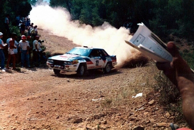 Giorgios Moschous - Dimitris Vazakas
33º Acropolis Rally 1986. Nissan 240RS (EA ID 16430). Clasificado 8º.

Del 2 al 4 de Junio, Atenas, Grecia.
Superficie: tierra.

El Rally tení­a un total de 1890.00 km de los que 572.13 km divididos en 46 tramos eran especiales (8 de ellas fueron cancelados SS8, SS9, SS10, SS14, SS16, SS21, SS36 y SS45)

Tomaron la salida 101 equipos, finalizaron 34.@
Palabras clave: Nissan;Grupo_B;Grecia;Acropolis;1986