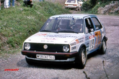 Kenneth Eriksson - Peter Diekmann
30º Tour de Corse 1986 - Rallye de France 1986. Volkswagen Golf GTi (WOB-AZ 344). Clasificado 8º.

Del 1 al 3 de Mayo, Ajaccio, Córcega, Francia.
Superficie: asfalto.

El Rally tenia un total de 1551.00 km de los que 1122.34 km divididos en 30 tramos eran especiales. (4 de ellos fueron cancelados. SS12 Figarella - Cardo de 15.75 Km, SS18 Corte - Taverna de 26.84 Km, SS19 Moltifao - Speloncato de 38.16 Km y SS20 Corbara - Calenzana de 23.69 Km. Los 3 últimos por el fatal accidente de Henri y Sergio).
Tomaron la salida 122 equipos, finalizaron 31.

En esta edición habí­an 5 tramos de 50 o mas Km cronometrados, SS7 Cozzano - Col de la Serra de 50.84, SS8 Muracciole - Abbazia de 50.00, SS10 Pont d'Altiani - Pont St Laurent de 56.01, SS14 Prunelli - San Pancrazio de 55.67 y SS17 Campe Militaire - Corte de 58.14. Uno de mas de 70 km, SS23 Saint Roch - Suaricchio de 78.19, y otro, el último, SS30 Liamone - Suaricchio de 83.16 Km.

Aquí dejo los kilómetros de cada uno de los 30 tramos del Rally:

1ª ETAPA (01-Mayo-1986)
SS1 Verghia - Pont de la Masina de 38.09 km
SS2 Sainte Marie Sicche - Moca 1 de 23.96 km
SS3 Petreto - Aullene 1 de 20.03 km
SS4 Zerubia - Santa Giulia de 30.60 km
SS5 Sartene - Zonza de 44.23 km
SS6 Aullene - Zicavo de 25.59 km
SS7 Cozzano - Col de la Serra de 50.84 km
SS8 Muracciole - Abbazia de 50.00 km
SS9 Campo al Quarcio - Ponte de Noceta de 33.77 km
SS10 Pont d'Altiani - Pont St Laurent de 56.01 km
SS11 Ponte Rosso - Borgo de 42.29 km

TOTAL ETAPA 415.41 km

2ª ETAPA (02 Mayo-1986)
SS12 Figarella - Cardo (cancelado) de 15.75 km
SS13 Saint Florent - Col de San Stefano de 26.81 km
SS14 Prunelli - San Pancrazio de 55.67 km
SS15 Folelli - Santa Lucia di Moriani de 18.49 km
SS16 Moriani Plage - Orsoni de 20.10 km
SS17 Campe Militaire Corte de 58.14 km
SS18 Corte - Taverna (cancelado) de 26.84 km
SS19 Moltifao - Speloncato (cancelado) de 38.16 km
SS20 Corbara - Calenzana (cancelado) de 23.69 km

TOTAL ETAPA 283.65 km

3ª ETAPA (03-Mayo-1986)
SS21 Norte Dame de la Serra - Pont du Fango de 28.77 km
SS22 Fango - Ota de 48.59 km
SS23 Saint Roch - Suaricchio de 78.19 km
SS24 Tavera - Pont de Mezzana de 30.57 km
SS25 Sainte Marie Sicche - Moca 2 de 23.96 km
SS26 Petreto - Aullene 2 de 20.03 km
SS27 Sorbollano - Santa Giulia de 35.59 km
SS28 Calvese - Agosta Plage de 38.69 km
SS29 Plaine de Peri - Capiglioli de 35.73 km
SS30 Liamone - Suaricchio 83.16 km

TOTAL ETAPA 423.28 km.
SUMANDO LAS TRES ETAPAS, ESTAMOS HABLANDO DE 1122.34 KM CRONOMETRADOS... UNA SALVAJADA...
@
Palabras clave: ;Volkswagen;Golf;GTi;Corse;Corcega;1986