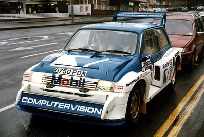 David Llewellin - Phil Short
35º Lombard RAC Rally 1986. MG Metro 6R4 (D750 PDM). Clasificado 9º.

Del 16 al 19 de Noviembre, Bath, Inglaterra.
Superficie: Tierra.

El Rally un total de 2537.93 km de los que 515.04 km divididos en 45 tramos eran especiales.

Tomaron la salida 149 equipos, finalizaron 83.@
Palabras clave: ;Phil_Short;MG;Metro;Gran_Bretaña;1986;Grupo_B;RAC_Rally;Inglaterra