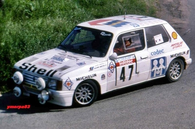 Gilbert Casanova - Philippe Martini
30º Tour de Corse 1986 - Rallye de France 1986. Talbot Samba Rallye (1789 WW 2A). Clasificado 9º.

Del 1 al 3 de Mayo, Ajaccio, Córcega, Francia.
Superficie: asfalto.

El Rally tenia un total de 1551.00 km de los que 1122.34 km divididos en 30 tramos eran especiales. (4 de ellos fueron cancelados. SS12 Figarella - Cardo de 15.75 Km, SS18 Corte - Taverna de 26.84 Km, SS19 Moltifao - Speloncato de 38.16 Km y SS20 Corbara - Calenzana de 23.69 Km. Los 3 últimos por el fatal accidente de Henri y Sergio).
Tomaron la salida 122 equipos, finalizaron 31.

En esta edición habí­an 5 tramos de 50 o mas Km cronometrados, SS7 Cozzano - Col de la Serra de 50.84, SS8 Muracciole - Abbazia de 50.00, SS10 Pont d'Altiani - Pont St Laurent de 56.01, SS14 Prunelli - San Pancrazio de 55.67 y SS17 Campe Militaire - Corte de 58.14. Uno de mas de 70 km, SS23 Saint Roch - Suaricchio de 78.19, y otro, el último, SS30 Liamone - Suaricchio de 83.16 Km.

Aquí dejo los kilómetros de cada uno de los 30 tramos del Rally:

1ª ETAPA (01-Mayo-1986)
SS1 Verghia - Pont de la Masina de 38.09 km
SS2 Sainte Marie Sicche - Moca 1 de 23.96 km
SS3 Petreto - Aullene 1 de 20.03 km
SS4 Zerubia - Santa Giulia de 30.60 km
SS5 Sartene - Zonza de 44.23 km
SS6 Aullene - Zicavo de 25.59 km
SS7 Cozzano - Col de la Serra de 50.84 km
SS8 Muracciole - Abbazia de 50.00 km
SS9 Campo al Quarcio - Ponte de Noceta de 33.77 km
SS10 Pont d'Altiani - Pont St Laurent de 56.01 km
SS11 Ponte Rosso - Borgo de 42.29 km

TOTAL ETAPA 415.41 km

2ª ETAPA (02 Mayo-1986)
SS12 Figarella - Cardo (cancelado) de 15.75 km
SS13 Saint Florent - Col de San Stefano de 26.81 km
SS14 Prunelli - San Pancrazio de 55.67 km
SS15 Folelli - Santa Lucia di Moriani de 18.49 km
SS16 Moriani Plage - Orsoni de 20.10 km
SS17 Campe Militaire Corte de 58.14 km
SS18 Corte - Taverna (cancelado) de 26.84 km
SS19 Moltifao - Speloncato (cancelado) de 38.16 km
SS20 Corbara - Calenzana (cancelado) de 23.69 km

TOTAL ETAPA 283.65 km

3ª ETAPA (03-Mayo-1986)
SS21 Norte Dame de la Serra - Pont du Fango de 28.77 km
SS22 Fango - Ota de 48.59 km
SS23 Saint Roch - Suaricchio de 78.19 km
SS24 Tavera - Pont de Mezzana de 30.57 km
SS25 Sainte Marie Sicche - Moca 2 de 23.96 km
SS26 Petreto - Aullene 2 de 20.03 km
SS27 Sorbollano - Santa Giulia de 35.59 km
SS28 Calvese - Agosta Plage de 38.69 km
SS29 Plaine de Peri - Capiglioli de 35.73 km
SS30 Liamone - Suaricchio 83.16 km

TOTAL ETAPA 423.28 km.
SUMANDO LAS TRES ETAPAS, ESTAMOS HABLANDO DE 1122.34 KM CRONOMETRADOS... UNA SALVAJADA...
@
Palabras clave: Talbot;Samba;Rallye;Corse;Corcega;Grupo_B;1986
