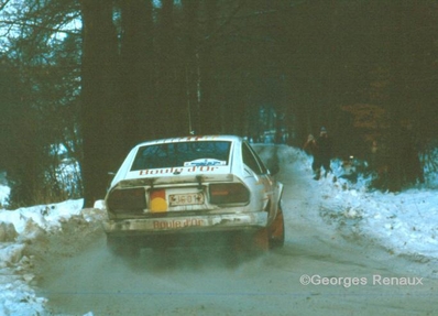 Yves Loubet - Ange Pasquali
29º Boucles de Spa Alphonse Delettre 1986. Alfa Romeo Alfetta GTV6 (EJG-012). Clasificado 10º.
Luigi Racing Team

Del 7 al 9 de Febrero, Spa, Lieja, Bélgica. 
Superficie: asfalto.

El Rally constaba de un total de 420.00 km cronometrados.

Tomaron la salida 66 equipos, finalizaron 41.

© Georges Renaux.
@@
Palabras clave: Alfa;Romeo;GTV;Alfetta;Boucles_Spa;1986;Nieve