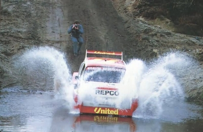 Tony Teesdale - Greg Horne
16º AWA Clarion Rally de Nueva Zelanda 1986. MG Metro 6R4 (MT8217). Clasificado 23º.

Del 5 al 8 de Julio, Auckland, Nueva Zelanda.
Superficie: tierra.

El Rally tenia un total de 1980 km de los que 597.76 km divididos en 35 tramos eran especiales, (uno de ellos fue cancelado SS26 Kawerau Forest de 26.73 Km).

Se inscribieron 55 equipos, tomaron la salida 52, finalizaron 40.@
Palabras clave: Tony_Teesdale;MG;Metro;Nueva_Zelanda;1986;Grupo_B