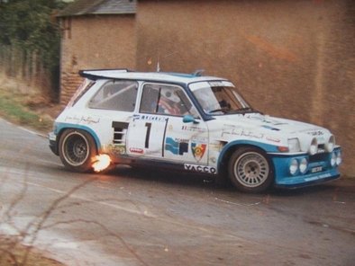 Dominique De Meyer - Joël Champeaux
19º Critérium de Touraine 1986. Renault 5 Maxiturbo (6002 SD 80). Abandonó por accidente.

Del 22 al 23 de Marzo, Tours - Chinon, Centre - Vall del Loira, Francia.
Superficie: asfalto.

La prueba constaba de un total de 350.00 km cronometrados. Desconocemos en cuantos tramos especiales se dividían.

Tomaron la salida 129 equipos, finalizaron 75.@
Palabras clave: Criterium_Touraine;Renault;Maxiturbo;Grupo_B;1986