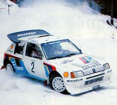 Timo Salonen - Seppo Harjanne
36º Internacional Suecia Rally 1986. Peugeot 205 T16 E2. Abandonó por pérdidas de aceite en SS6 Raforsen de 19.10 Km.

Del 14 al 16 de Febrero, Karlstad, Suecia.
Superficie: nieve - hielo.

El Rally tenia un total de 1670.00 km de los que 556.79 km divididos en 30 tramos eran especiales.

Tomaron la salida 107 equipos, finalizaron 62.@
Palabras clave: Timo_Salonen;Peugeot;Turbo;T16;Grupo_B;Suecia;1986;nieve