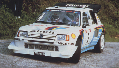 Timo Salonen - Seppo Harjanne
30º Tour de Corse - Rallye de France 1986. Peugeot 205 Turbo 16 E2 (237 FWH 75).
Abandonó por accidente en SS8 Muracciole - Abbazia de 50.00 km.

Todo el Equipo Martini Lancia abandona el Rallye a causa del fatal accidente de Henri Toivonen junto a su copiloto Sergio Cresto el 02-Mayo-1986.
D.E.P / R.I.P.

Del 1 al 3 de Mayo, Ajaccio, Córcega, Francia.
Superficie: asfalto.
El Rally tenia un total de 1551.00 km de los que 1122.34 km divididos en 30 tramos eran especiales. (4 de ellos fueron cancelados. SS12 Figarella - Cardo de 15.75 Km, SS18 Corte - Taverna de 26.84 Km, SS19 Moltifao - Speloncato de 38.16 Km y SS20 Corbara - Calenzana de 23.69 Km. Los 3 últimos por el fatal accidente de Henri y Sergio).
Tomaron la salida 122 equipos, finalizaron 31.

En esta edición habí­an 5 tramos de 50 o mas Km cronometrados, SS7 Cozzano - Col de la Serra de 50.84, SS8 Muracciole - Abbazia de 50.00, SS10 Pont d'Altiani - Pont St Laurent de 56.01, SS14 Prunelli - San Pancrazio de 55.67 y SS17 Campe Militaire - Corte de 58.14. Uno de mas de 70 km, SS23 Saint Roch - Suaricchio de 78.19, y otro, el último, SS30 Liamone - Suaricchio de 83.16 Km.

Aquí dejo los kilómetros de cada uno de los 30 tramos del Rally:

1ª ETAPA (01-Mayo-1986)
SS1 Verghia - Pont de la Masina de 38.09 km
SS2 Sainte Marie Sicche - Moca 1 de 23.96 km
SS3 Petreto - Aullene 1 de 20.03 km
SS4 Zerubia - Santa Giulia de 30.60 km
SS5 Sartene - Zonza de 44.23 km
SS6 Aullene - Zicavo de 25.59 km
SS7 Cozzano - Col de la Serra de 50.84 km
SS8 Muracciole - Abbazia de 50.00 km
SS9 Campo al Quarcio - Ponte de Noceta de 33.77 km
SS10 Pont d'Altiani - Pont St Laurent de 56.01 km
SS11 Ponte Rosso - Borgo de 42.29 km

TOTAL ETAPA 415.41 km

2ª ETAPA (02 Mayo-1986)
SS12 Figarella - Cardo (cancelado) de 15.75 km
SS13 Saint Florent - Col de San Stefano de 26.81 km
SS14 Prunelli - San Pancrazio de 55.67 km
SS15 Folelli - Santa Lucia di Moriani de 18.49 km
SS16 Moriani Plage - Orsoni de 20.10 km
SS17 Campe Militaire Corte de 58.14 km
SS18 Corte - Taverna (cancelado) de 26.84 km
SS19 Moltifao - Speloncato (cancelado) de 38.16 km
SS20 Corbara - Calenzana (cancelado) de 23.69 km

TOTAL ETAPA 283.65 km

3ª ETAPA (03-Mayo-1986)
SS21 Norte Dame de la Serra - Pont du Fango de 28.77 km
SS22 Fango - Ota de 48.59 km
SS23 Saint Roch - Suaricchio de 78.19 km
SS24 Tavera - Pont de Mezzana de 30.57 km
SS25 Sainte Marie Sicche - Moca 2 de 23.96 km
SS26 Petreto - Aullene 2 de 20.03 km
SS27 Sorbollano - Santa Giulia de 35.59 km
SS28 Calvese - Agosta Plage de 38.69 km
SS29 Plaine de Peri - Capiglioli de 35.73 km
SS30 Liamone - Suaricchio 83.16 km

TOTAL ETAPA 423.28 km.
@
Palabras clave: Timo_Salonen;Peugeot;Turbo;Grupo_B;Corcega;1986;Corse