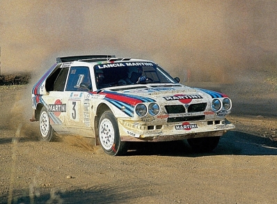 Markku Alén - Ilkka Kivimäki
33º Acrópolis Rally 1986. Lancia Delta S4 (TO 76794E). Abandonó por motor en SS43 Desfina de 7.57 Km.
Martini Lancia

Foto en Loukisia, SS Planataki.

Del 2 al 4 de Junio, Atenas, Grecia.
Superficie: tierra.

El Rally tení­a un total de 1890.00 km de los que 572.13 km divididos en 46 tramos eran especiales (8 de ellas fueron cancelados SS8, SS9, SS10, SS14, SS16, SS21, SS36 y SS45)

Tomaron la salida 101 equipos, finalizaron 34.@
Palabras clave: Lancia;Delta;Grupo_B;Acropolis;Grecia;1986