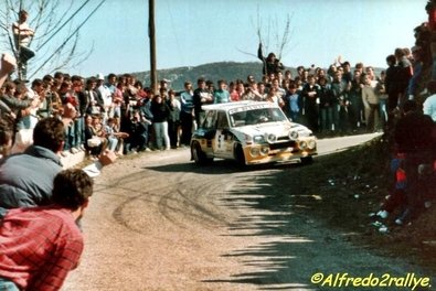 Carlos Sainz Cenamor - Antonio Boto
7º Rallye des Garrigues - Languedoc-Roussillon 1986. Renault 5 Maxiturbo (VA-4650-MA). Abandonó por el embrague en SS16 Saint-Bresson 2 de 34.20 Km.

Del 3 al 6 de Abril, Nimes, Francia
Superficie: asfalto

El Rally tenía un total de 501.90 km cronometrados divididos en 20 tramos especiales.

Tomaron la salida 102 equipos, finalizaron 44.@
Palabras clave: Carlos_Sainz;Antonio_Boto;Renault;Maxiturbo;Grupo_B;Garrigues;1986