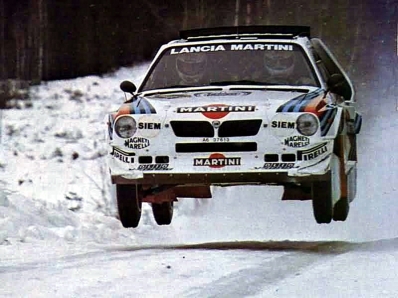 Henri Toivonen - Sergio Cresto
36º Internacional Suecia Rally 1986. Lancia Delta S4 (A6 37614). Abandonó por motor en SS12 Alvsbacka de 14 Km.

Del 14 al 16 de Febrero, Karlstad, Suecia.
Superficie: nieve - hielo.

El Rally tenia un total de 1670.00 km de los que 556.79 km divididos en 30 tramos eran especiales.

Tomaron la salida 107 equipos, finalizaron 62.@
Palabras clave: Henri_Toivonen;Sergio_Cresto;Lancia;Delta;S4;Grupo_B;Suecia;1986;nieve;