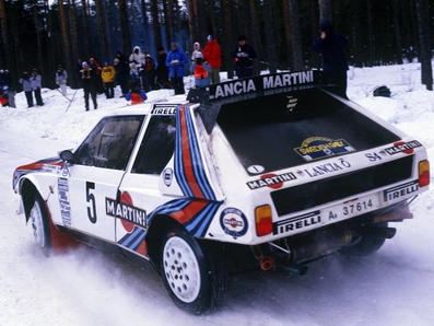 Henri Toivonen - Sergio Cresto
36º Internacional Suecia Rally 1986. Lancia Delta S4 (A6 37614). Abandonó por motor en SS12 Alvsbacka de 14 Km.

Del 14 al 16 de Febrero, Karlstad, Suecia.
Superficie: nieve - hielo.

El Rally tenia un total de 1670.00 km de los que 556.79 km divididos en 30 tramos eran especiales.

Tomaron la salida 107 equipos, finalizaron 62.@
Palabras clave: Henri_Toivonen;Sergio_Cresto;Lancia;Delta;Grupo_B;Suecia;1986;nieve