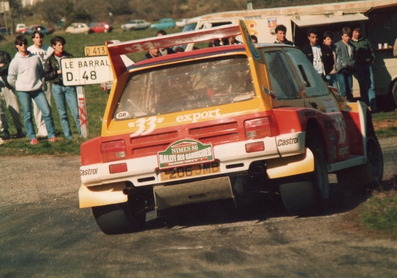 Didier Auriol - Bernard Occelli
7º Rallye des Garrigues - Languedoc-Roussillon 1986. MG Metro 6R4 (C206 JMB). Abandonó por la distribución del coche en SS9 Eglise de Cros 2 de 36.40 Km.

Del 3 al 6 de Abril, Nimes, Francia.

Superficie: asfalto con 501.90 km cronometrados divididos en 20 tramos especiales.

Tomaron la salida 102 equipos, finalizaron 44.@
Palabras clave: Didier_Auriol;MG;Metro;Grupo_B;Garrigues;1986