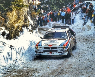 Massimo (Miki) Biasion - Tiziano Siviero
54º Rallye Automobile de Monte-Carlo 1986. Lancia Delta S4 (A6 37615). Abandonó por accidente de tráfico durante un enlace de tramo, quedando 68º.

Del 18 al 24 de Enero, Monte-Carlo.
Superficie: asfalto - nieve.

El Rally tenía un total de 3984.00 km, de los que 881.20 km divididos en 36 tramos eran especiales.

Tomaron la salida 156 equipos, finalizaron 65.@
Palabras clave: Miki_Biasion;Tiziano_Siviero;Lancia;Delta;S4;Montecarlo;Grupo_B;1986;Nieve