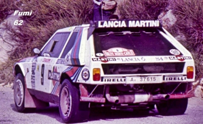 Massimo (Miki) Biasion - Tiziano Siviero
54º Rallye Automobile de Monte-Carlo 1986. Lancia Delta S4 (A6 37615). Abandonó por accidente de tráfico durante un enlace de tramo, quedando 68º.

Del 18 al 24 de Enero, Monte-Carlo.
Superficie: asfalto - nieve.

El Rally tenía un total de 3984.00 km, de los que 881.20 km divididos en 36 tramos eran especiales.

Tomaron la salida 156 equipos, finalizaron 65.@
Palabras clave: Miki_Biasion;Tiziano_Siviero;Lancia;Delta;S4;Montecarlo;Grupo_B;1986