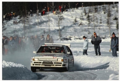 Philippe Wambergue - Jean-Bernard Vieu
36º International Suecia Rally 1986. Citröen BX4TC. Abandonó por motor en SS24 Valasen de 9.00 Km.

Del 14 al 16 de Febrero, Karlstad, Suecia.
Superficie: nieve - hielo.

El Rally tenia un total de 1670.00 km de los que 556.79 km divididos en 30 tramos eran especiales.

Tomaron la salida 107 equipos, finalizaron 62.@
Palabras clave: Philippe_Wambergue;Citroen;BX4TC;Grupo_B;Suecia;1986;nieve