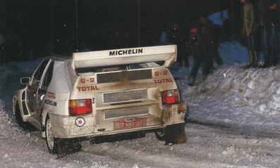 Jean-Claude Andruet - Annick Peuvergne
54º Rallye Automobile de Monte-Carlo 1986. Citröen BX 4TC (9817 NR 92). Abandonó por accidente en SS7 Saint-Sauveur-en-Rue - Saint-Régis de 16.50 km.

Del 18 al 24 de Enero, Monte-Carlo.
Superficie: asfalto - nieve.

El Rally tenía un total de 3984.00 km de los que 881.20 km divididos en 36 tramos eran especiales.

Tomaron la salida 156 equipos, finalizaron 65.@
Palabras clave: ;Citroen;Grupo_B;Montecarlo;1986;nieve
