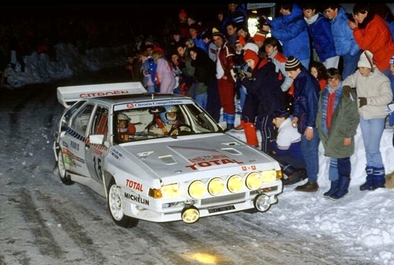 Jean-Claude Andruet - Annick Peuvergne
54º Rallye Automobile de Monte-Carlo 1986. Citröen BX 4TC (9817 NR 92). Abandonó por accidente en SS7 Saint-Sauveur-en-Rue - Saint-Régis de 16.50 km.

Del 18 al 24 de Enero, Monte-Carlo.
Superficie: asfalto - nieve.

El Rally tenía un total de 3984.00 km de los que 881.20 km divididos en 36 tramos eran especiales.

Tomaron la salida 156 equipos, finalizaron 65.@
Palabras clave: ;Citroen;BX4TC;Grupo_B;Montecarlo;1986;nieve