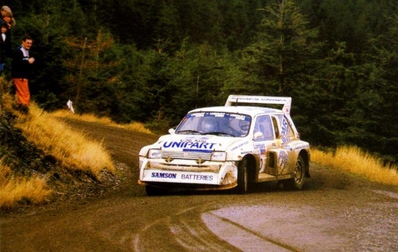 Harri Toivonen - Neil Wilson
35º Lombard RAC Rally 1986. MG Metro 6R4 (C96 KOG). Abandonó por motor en SS38 Penmacho 2 de 8.03 Km.

Del 16 al 19 de Noviembre, Bath, Inglaterra.
Superficie: Tierra.

El Rally un total de 2537.93 km de los que 515.04 km divididos en 45 tramos eran especiales.

Tomaron la salida 149 equipos, finalizaron 83.@
Palabras clave: Harri_Toivonen;MG;Metro;Inglaterra;Lombard_RAC_Rally;Grupo_B