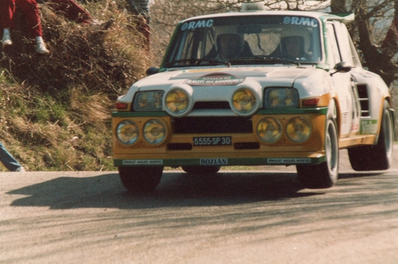 Philippe Touren - Albert Neyron
7º Rallye des Garrigues - Languedoc-Roussillon 1986. Renault 5 Maxiturbo (5555 SP 30). Abandonó por accidente en SS4 Aumessas 2 de 15.60 Km.

Del 3 al 6 de Abril, Nimes, Francia
Superficie: asfalto con 501.90 km cronometrados divididos en 20 tramos especiales.

Tomaron la salida 102 equipos, finalizaron 44.@
Palabras clave: ;Renault;Maxiturbo;Grupo_B;Garrigues;1986