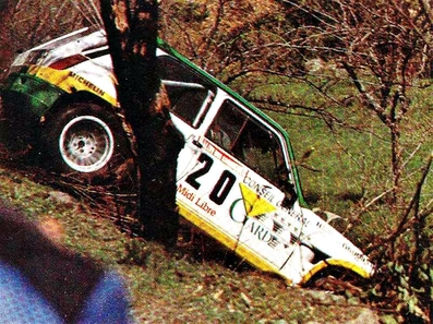 Philippe Touren - Albert Neyron
7º Rallye des Garrigues - Languedoc-Roussillon 1986. Renault 5 Maxiturbo (5555 SP 30). Abandonó por accidente en SS4 Aumessas 2 de 15.60 Km.
Del 3 al 6 de Abril, Nimes, Francia
Superficie: asfalto con 501.90 km cronometrados divididos en 20 tramos especiales.
Tomaron la salida 102 equipos, finalizaron 44.@
Palabras clave: ;Renault;Maxiturbo;Grupo_B;Garrigues;1986;Crash