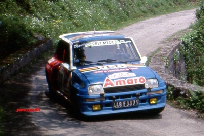 Patrick Theveneau - Maurice Gelin
30º Tour de Corse - Rallye de France 1986. Renault 5 Turbo (448 FJJ 75). Abandonó, desconocemos el motivo y en que especial.

Equipo Martini Lancia se retira de la prueba a causa del fatal accidente de Henri Toivonen y Sergio Cresto el di­a 02-05-1986.

Del 1 al 3 de Mayo, Ajaccio, Córcega, Francia.
Superficie: asfalto.

El Rally tenia un total de 1551.00 km de los que 1122.34 km divididos en 30 tramos eran especiales. (4 de ellos fueron cancelados. SS12 Figarella - Cardo de 15.75 Km, SS18 Corte - Taverna de 26.84 Km, SS19 Moltifao - Speloncato de 38.16 Km y SS20 Corbara - Calenzana de 23.69 Km. Los 3 últimos por el fatal accidente de Henri y Sergio).
Tomaron la salida 122 equipos, finalizaron 31.

En esta edición habí­an 5 tramos de 50 o mas Km cronometrados, SS7 Cozzano - Col de la Serra de 50.84, SS8 Muracciole - Abbazia de 50.00, SS10 Pont d'Altiani - Pont St Laurent de 56.01, SS14 Prunelli - San Pancrazio de 55.67 y SS17 Campe Militaire - Corte de 58.14. Uno de mas de 70 km, SS23 Saint Roch - Suaricchio de 78.19, y otro, el último, SS30 Liamone - Suaricchio de 83.16 Km.

Aquí dejo los kilómetros de cada uno de los 30 tramos del Rally:

1ª ETAPA (01-Mayo-1986)
SS1 Verghia - Pont de la Masina de 38.09 km
SS2 Sainte Marie Sicche - Moca 1 de 23.96 km
SS3 Petreto - Aullene 1 de 20.03 km
SS4 Zerubia - Santa Giulia de 30.60 km
SS5 Sartene - Zonza de 44.23 km
SS6 Aullene - Zicavo de 25.59 km
SS7 Cozzano - Col de la Serra de 50.84 km
SS8 Muracciole - Abbazia de 50.00 km
SS9 Campo al Quarcio - Ponte de Noceta de 33.77 km
SS10 Pont d'Altiani - Pont St Laurent de 56.01 km
SS11 Ponte Rosso - Borgo de 42.29 km

TOTAL ETAPA 415.41 km

2ª ETAPA (02 Mayo-1986)
SS12 Figarella - Cardo (cancelado) de 15.75 km
SS13 Saint Florent - Col de San Stefano de 26.81 km
SS14 Prunelli - San Pancrazio de 55.67 km
SS15 Folelli - Santa Lucia di Moriani de 18.49 km
SS16 Moriani Plage - Orsoni de 20.10 km
SS17 Campe Militaire Corte de 58.14 km
SS18 Corte - Taverna (cancelado) de 26.84 km
SS19 Moltifao - Speloncato (cancelado) de 38.16 km
SS20 Corbara - Calenzana (cancelado) de 23.69 km

TOTAL ETAPA 283.65 km

3ª ETAPA (03-Mayo-1986)
SS21 Norte Dame de la Serra - Pont du Fango de 28.77 km
SS22 Fango - Ota de 48.59 km
SS23 Saint Roch - Suaricchio de 78.19 km
SS24 Tavera - Pont de Mezzana de 30.57 km
SS25 Sainte Marie Sicche - Moca 2 de 23.96 km
SS26 Petreto - Aullene 2 de 20.03 km
SS27 Sorbollano - Santa Giulia de 35.59 km
SS28 Calvese - Agosta Plage de 38.69 km
SS29 Plaine de Peri - Capiglioli de 35.73 km
SS30 Liamone - Suaricchio 83.16 km

TOTAL ETAPA 423.28 km.
SUMANDO LAS TRES ETAPAS, ESTAMOS HABLANDO DE 1122.34 KM CRONOMETRADOS... UNA SALVAJADA...
@
Palabras clave: Renault;Turbo;Grupo_B;Corse;Corcega;1986