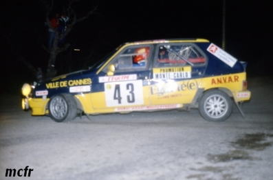 Denis Cavasino - Jean-François Vergeot
54º Rallye Automobile de Monte-Carlo 1986. Citröen Visa 1000 Pistes. Abandonó, desconocemos el motivo.

Del 18 al 24 de Enero, Monte-Carlo.
Superficie: asfalto - nieve.

El Rally tenía un total de 3984.00 km, de los que 881.20 km divididos en 36 tramos eran especiales.

Tomaron la salida 156 equipos, finalizaron 65.
Palabras clave: Citroen;Visa;Montecarlo;1986;Grupo_B
