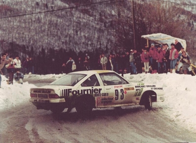 Jacques Tasso - M. Ranchoux
54º Rallye Automobile de Monte-Carlo 1986. Opel Manta. Abandonó.

Del 18 al 24 de Enero, Monte-Carlo.
Superficie: asfalto - nieve.

El Rally tenía un total de 3984.00 km, de los que 881.20 km divididos en 36 tramos eran especiales.

Tomaron la salida 156 equipos, finalizaron 65.@
Palabras clave: Opel;Manta;Grupo_B;Montecarlo;1986;nieve