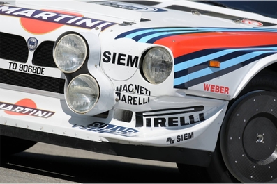 Lancia Delta S4
Ex-Markku Alén

Este Lancia compitió en el año 1986 en el 6º Marlboro Rally Argentina y en el 36º 1000 Lakes Rally.

En Argentina pilotado por Markku Alén - Ilkka Kivimäki, clasificado 2º. 

En Finlandia por Karl-Erik (Kalle) Grundel - Benny Melander, clasificado 6º.
Palabras clave: Lancia;Delta;Grupo_B;1986