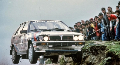 Markku Alén - Ilkka Kivimaki
Markku Alén - Ilkka Kivimaki
21º Rallye de Portugal Vinho do Porto 1987. Lancia Delta HF 4WD, (TO 60994F). Clasificado 1º.

Del 11 al 14 de Marzo, Estoril, Cascais, Lisboa, Portugal.
Superficie: asfalto - tierra.

El Rally tenia un total de 2,088.23 Km de los que 603.50 Km divididos en 37 tramos, eran especiales.

Tomaron la salida 94 equipos, finalizaron 36.@
Palabras clave: Markku_Alen;Lancia;Delta;Portugal;1987;
