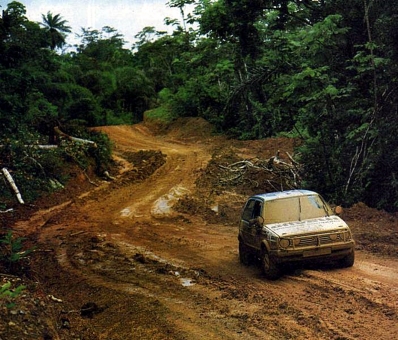 Kenneth Eriksson - Peter Diekmann
19º Rallye Côte d'Ivoire 1987. Volkswagen Golf GTi (WOB-AH 861). Clasificado 1º.

Del 22 al 26 de Septiembre, Abidjan.
Superficie: tierra.

El Rallye tenia un total de 3831.49 Km de los que 1074.01 Km eran con controles horarios.
Desconocemos el número de controles que habí­an.

Se inscribieron 43 equipos, tomaron la salida 43, finalizaron 11.@
Palabras clave: ;Cote_Ivoire;Volkswagen;Golf;GTi;1987