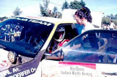 Walter Röhrl - Christian Geistdörfer
35º Marlboro Safari Rally 1987. Audi 200 Quattro (IN-YV 69). Clasificado 2º.
Copiloto: Christian Geistdörfer.

Del 16 al 20 de Abril, Nairobi, Kenya, Africa.
Superficie: tierra.

El Rally tenia un total de 4011.3 km con 83 controles horarios.

Tomaron la salida 53 equipos, finalizaron 23.@
Palabras clave: Walter_Röhrl;Safari;Audi;Quattro;1987;Personajes