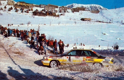 Walter Röhrl - Christian Geistdörfer
55º Rallye Automobile de Monte-Carlo 1987. Audi 200 Quattro (IN-YV 67). Clasificado 3º.

Del 17 al 22 de Enero, Monte-Carlo.
Superficie: asfalto - nieve.

El Rally tenia un total de 3162.00 km de los que 593.45 km divididos en 26 tramos eran especiales, (1 de ellos fue cancelado SS3 Les Egats - St. Luce de 13.50 Km).

Se inscribieron 163 equipos, tomaron la salida 160, finalizaron 93.@
Palabras clave: Walter_Röhrl;Audi;Quattro;Montecarlo;1987;nieve