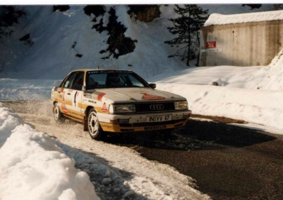 Walter Röhrl - Christian Geistdörfer
55º Rallye Automobile de Monte-Carlo 1987. Audi 200 Quattro (IN-YV 67). Clasificado 3º.

Del 17 al 22 de Enero, Monte-Carlo.
Superficie: asfalto - nieve.

El Rally tenia un total de 3162.00 km de los que 593.45 km divididos en 26 tramos eran especiales, (1 de ellos fue cancelado SS3 Les Egats - St. Luce de 13.50 Km).

Se inscribieron 163 equipos, tomaron la salida 160, finalizaron 93.@
Palabras clave: Walter_Röhrl;Audi;Quattro;Montecarlo;1987;nieve