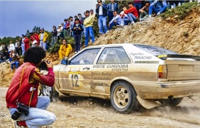 Jorge Recalde - Jorge del Buono
34º Acropolis Rally 1987. Audi Coupé Quattro (W 508.899) . Clasificado 4º.

De 31 de Mayo al 3 de Junio, Atenas, Grecia.
Superficie: tierra.

El Rally tenia un total de 1.896,41 Km de los que 553.00 km divididos en 36 tramos eran especiales. (3 de ellos fueron cancelados SS9 Asopia 2 de 15.30 Km, SS24 y SS31).

Tomaron la salida 95 equipos, finalizaron 35.@
Palabras clave: Jorge_Recalde;Jorge_del-Buono;Audi;Coupe;Quattro;Grecia;Acropolis;1987