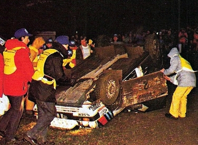 Markku Alén - Ilkka Kivimaki
36º Lombard RAC Rally 1987. Lancia Delta HF 4WD (TO 74227G). Clasificado 5º.

Del 22 al 25 de Noviembre, Chester, Inglaterra.
Superficie: tierra.

El Rally tenia un total de 2623.92 Km de los que 513.29 Km divididos en 48 tramos eran especiales, (uno de ellos fue cancelado SS22 Hafren Forest 3 de 19.42 Km).

Se inscribieron 176 equipos, tomaron la salida 165, finalizaron 83.@
Palabras clave: Markku_Alen;Lancia;Delta;Gran_Bretaña;1987;RAC_Rally;Lombard;Crash;Inglaterra