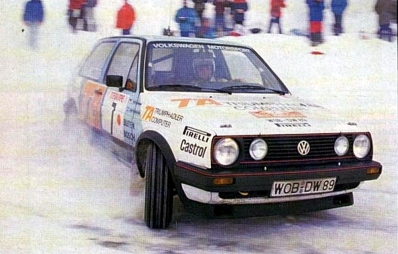 Kenneth Eriksson - Peter Diekmann
55º Rallye Automobile de Monte-Carlo 1987. Volkswagen Golf GTI 16V (WOB-DW 89). Clasificado 5º.

Del 17 al 22 de Enero, Monte-Carlo.
Superficie: asfalto - nieve.

El Rally tenia un total de 3162.00 km de los que 593.45 km divididos en 26 tramos eran especiales (1 de ellos fue cancelado SS3 Les Egats - St. Luce de 13.50 Km).

Se inscribieron 163 equipos, tomaron la salida 160, finalizaron 93.@
Palabras clave: ;Volkswagen;Golf;Montecarlo;1987;Nieve