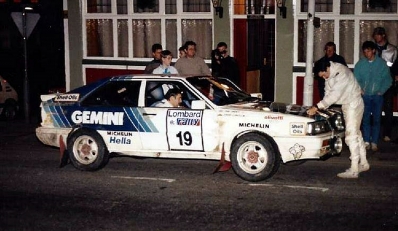 David Llewellin - Phil Short
36º Lombard RAC Rally 1987. Audi Coupe Quattro (MAN 44A Clasificado 6º.

Del 22 al 25 de Noviembre, Chester, Inglaterra.
Superficie: tierra.

El Rally tenia un total de 2623.92 Km de los que 513.29 Km divididos en 48 tramos eran especiales, (uno de ellos fue cancelado SS22 Hafren Forest 3 de 19.42 Km).

Se inscribieron 176 equipos, tomaron la salida 165, finalizaron 83.@
Palabras clave: ;Audi;Coupe;Gran_Bretaña;1987;RAC_Rally;Lombard