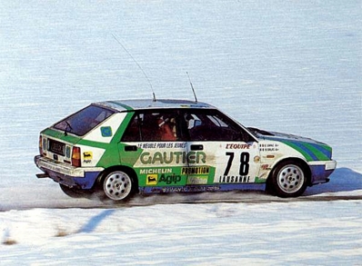 Bertrand Balas - Eric Laine
55º Rallye Automobile de Monte-Carlo 1987. Lancia Delta HF 4WD (3633 XN 38). Clasificado 9º.

Del 17 al 22 de Enero, Monte Carlo.
Superficie: asfalto - nieve.

El Rally tenia un total de 3162.00 km de los que 593.45 km divididos en 26 tramos eran especiales (1 de ellos fue cancelado SS3 Les Egats - St. Luce de 13.50 Km).

Se inscribieron 163 equipos, tomaron la salida 160, finalizaron 93.@

Palabras clave: Lancia;Delta;4WD;Montecarlo;1987;Nieve