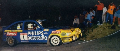 Beny Fernandez - Jose Luis Salas
24º Rally Principe de Asturias 1987. Opel Kadett GSI. Abandonó por accidente.

Del 18 al 20 de Octubre, Oviedo, Asturias, España.
Superficie: asfalto con un total de 300.00 km cronometrados divididos en 11 tramos especiales.

Tomaron la salida 57 equipos, finalizaron 28.@
Palabras clave: ;Opel;Kadett;GSI;Asturias;1987
