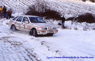 Stig Blomqvist - Bruno Berglund
55º Rallye Automobile de Monte-Carlo 1987. Ford Sierra XR 4x4 (D513 UHK). Excluido una vez finalizada la prueba por irregularidades de homologación.

Del 17 al 22 de Enero, Monte-Carlo.
Superficie: asfalto - nieve.

El Rally tenia un total de 3162.00 km de los que 593.45 km divididos en 26 tramos eran especiales, (1 de ellos fue cancelado SS3 Les Egats - St. Luce de 13.50 Km).

Se inscribieron 163 equipos, tomaron la salida 160, finalizaron 93.@
Palabras clave: Stig_Blomqvist;Ford;Sierra;Montecarlo;1987;nieve