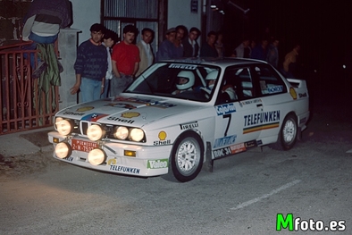 Pep Bassas - Josep Autet
11º Rally Villa de Llanes 1987. BMW M3 E30 (2-M-7537-P). Abandonó por el embrague.

Del 6 al 7 de Junio, Llanes, Asturias, España.
Superficie: asfalto con 250.40 km cronometrados.

Tomaron la salida 58 equipos, finalizaron 35.

© Miguel Arevalo
@
Palabras clave: Pep_Bassas;Llanes;Asturias;BMW;1987