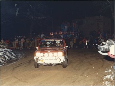 Francisco Cortes Chico - Nuria Oliver
35º Rally Costa Brava 1987. Seat Panda.
Cruce de Cladells largo, tramo helado y nevado.

Del 19 al 21 de Febrero.

Al año siguiente aun habiendo existido una Asamblea en la que los socios de la 