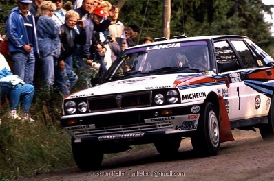 Markku Alén - Ilkka Kivimaki
38º 1000 Lakes Rally 1988. Lancia Delta Integrale (TO 89094H). Clasificado 1º.

Del 26 al 28 de Agosto, Jyväskylä, Finlandia.
Superficie: tierra.

El Rally tenia un total de 1445.95 km de los que 496.32 km divididos en 39 tramos, eran especiales.

Se inscribieron 200 equipos, tomaron la salida 195, finalizaron 84.

© Istvan Keller
@
Palabras clave: Markku_Alen;Lancia;Delta;Integrale;Finlandia;1988;