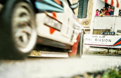 Massimo "Miki" Biasion - Tiziano Siviero
30º Rallye Sanremo - Rallye d'Italia 1988. Lancia Delta Integrale, (TO 89095H). Clasificado 1º.

Del 10 al 14 de Octubre, Sanremo, Liguria, Imperia, Italia.
Superficie: asfalto - tierra.

El Rally tenia un total de 2453.87 km de los que 564.96 Km divididos en 43 tramos eran especiales (4 de ellos fueron cancelados SS6 Superspeciale 2 de 2.18 Km, SS11 Tignai de 12.17 Km, SS13 Lanzo 2 de 6.38 Km y SS38 Angua 2 de 12.37 Km).

Se inscribieron 124 equipos, tomaron la salida 124, finalizaron 55.@
Palabras clave: ;Sanremo;Italia;Lancia;Delta;Integrale;1988