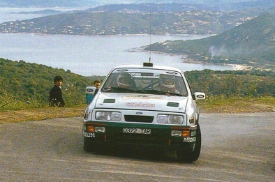 Didier Auriol - Bernard Occelli
32º Tour de Corse - Rallye de France 1988. Ford Sierra RS Cosworth (D372 TAR). Clasificado 1º.

Última victoria en el Campeonato del Mundo de Rallyes de un tracción trasera.

Del 3 al 6 de Mayo, Ajaccio, Córcega, Francia.
Superficie: asfalto.

El Rally tenia un total de 1333.00 km de los que 622.84 km divididos en 30 tramos eran especiales.

Se inscribieron 93 equipos, tomaron la salida 93, finalizaron 42.@
Palabras clave: Didier_Auriol;Ford;Sierra;Cosworth;Corcega;1988;Corse