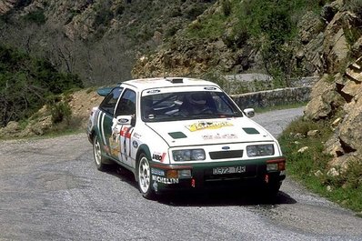 Didier Auriol - Bernard Occelli
32º Tour de Corse - Rallye de France 1988. Ford Sierra RS Cosworth (D372 TAR). Clasificado 1º.

Última victoria en el Campeonato del Mundo de Rallyes de un tracción trasera.

Del 3 al 6 de Mayo, Ajaccio, Córcega, Francia.
Superficie: asfalto.

El Rally tenia un total de 1333.00 km de los que 622.84 km divididos en 30 tramos eran especiales.

Se inscribieron 93 equipos, tomaron la salida 93, finalizaron 42.@
Palabras clave: Didier_Auriol;Bernard_Occelli;Ford;Sierra;Cosworth;Corcega;1988;corse