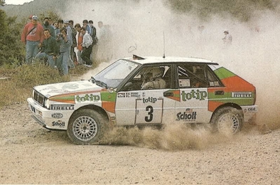 Alessandro (Alex) Fiorio - Luigi Pirollo
30º Rallye Sanremo - Rallye d'Italia  1988. Lancia Delta Integrale (TO 89092H). Clasificado 2º.

Del 10 al 14 de Octubre, Sanremo, Liguria, Imperia, Italia.
Superficie: asfalto - tierra.

El Rally tenia un total de 2453.87 km de los que 564.96 Km divididos en 43 tramos eran especiales (4 de ellos fueron cancelados SS6 Superspeciale 2 de 2.18 Km, SS11 Tignai de 12.17 Km, SS13 Lanzo 2 de 6.38 Km y SS38 Angua 2 de 12.37 Km).

Se inscribieron 124 equipos, tomaron la salida 124, finalizaron 55.@
Palabras clave: ;Sanremo;Italia;Lancia;Delta;Integrale;1988