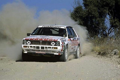 Franz Wittmann sen. - Jorg Pattermann
8º Marlboro Rally de Argentina 1988. Lancia Delta Integrale (TO 60996F). Clasificado 3º.

Del 2 al 6 de Agosto, Buenos Aires, Córdoba, Argentina.
Superficie: tierra.

El Rally tenia un total de 2141.41 Km de los que 583.60 Km divididos en 29 tramos eran especiales.

Se inscribieron 81 equipos, tomaron la salida 81, finalizaron 21.@
Palabras clave: ;Lancia;Delta;Integrale;Argentina;1988